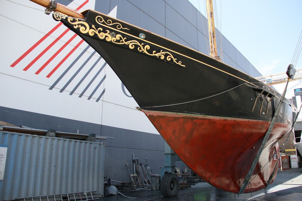 Waitangi shows off her classic Logan lines being hauled at Orams on Monday © Richard Gladwell www.photosport.co.nz